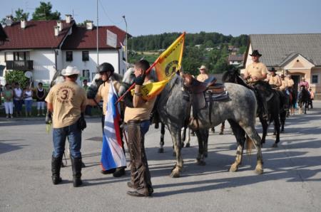 KNOBLEHARJEVO 2012 - Pohod Knobleharjeve konjenice 2012 21